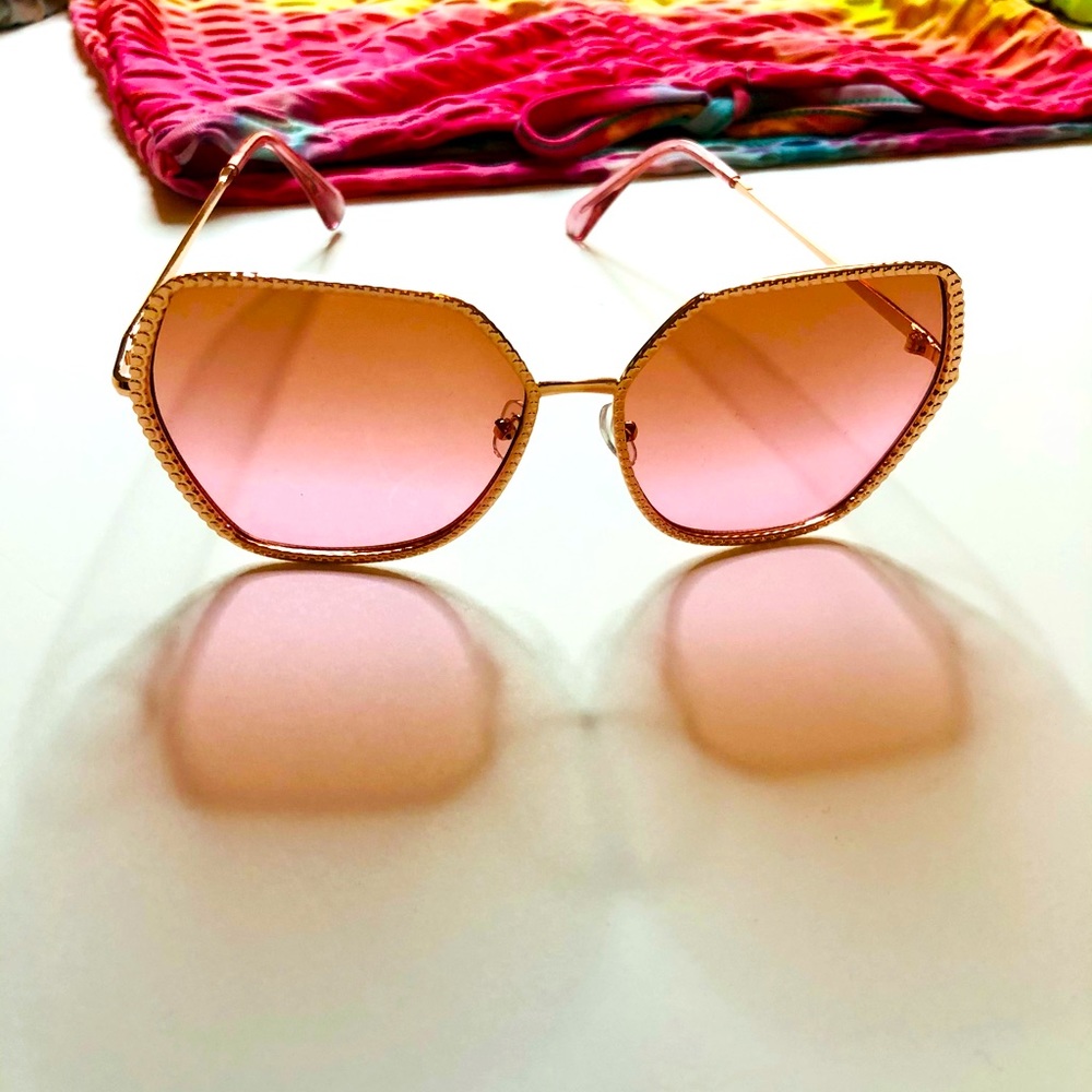 NWOT Rose Sunglasses - Picture 6 of 7